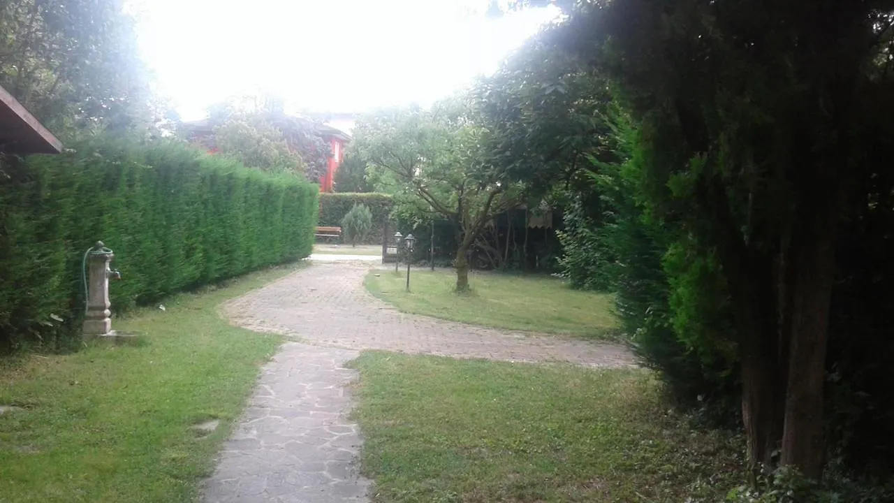 B&B Villa Trotter Mira Bed & Breakfast